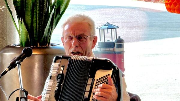 4c179c34-289b-40a5-8915-fff2825c1fa5